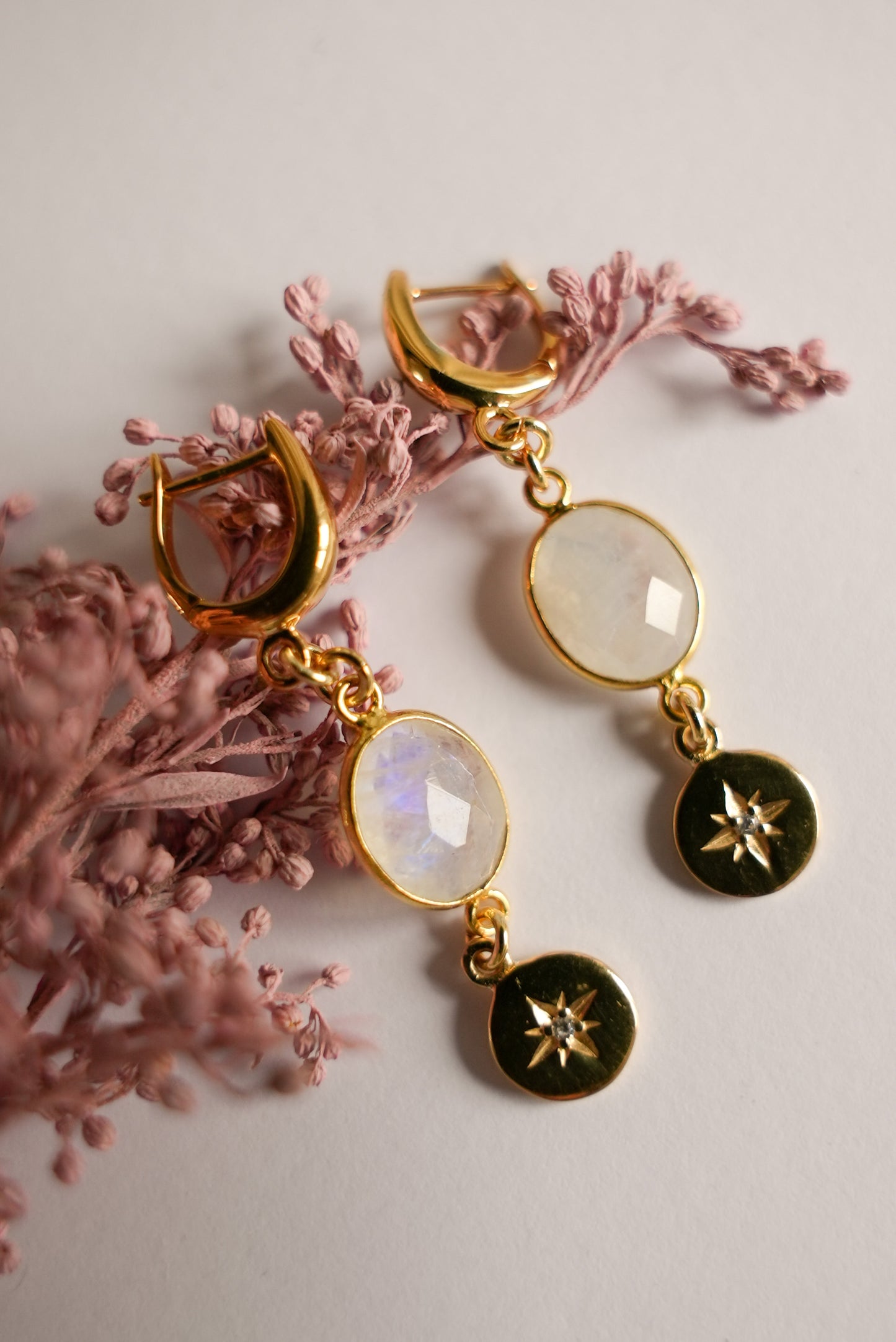Pendientes Amuleto Menae